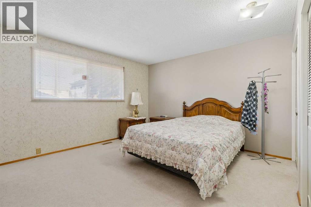 5128 Rundlehorn Drive Ne Property Photo 17