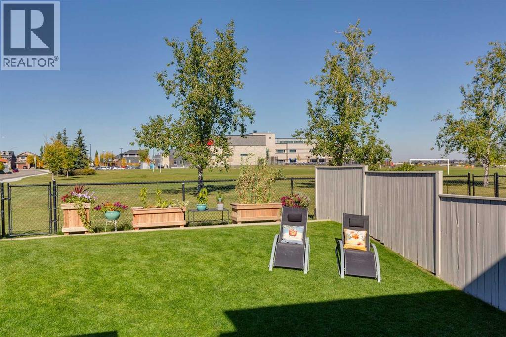 68 Evanspark Circle Nw Property Photo 48