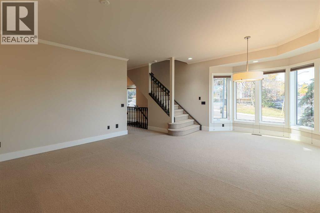 1425 Colborne Crescent Sw Property Photo 18