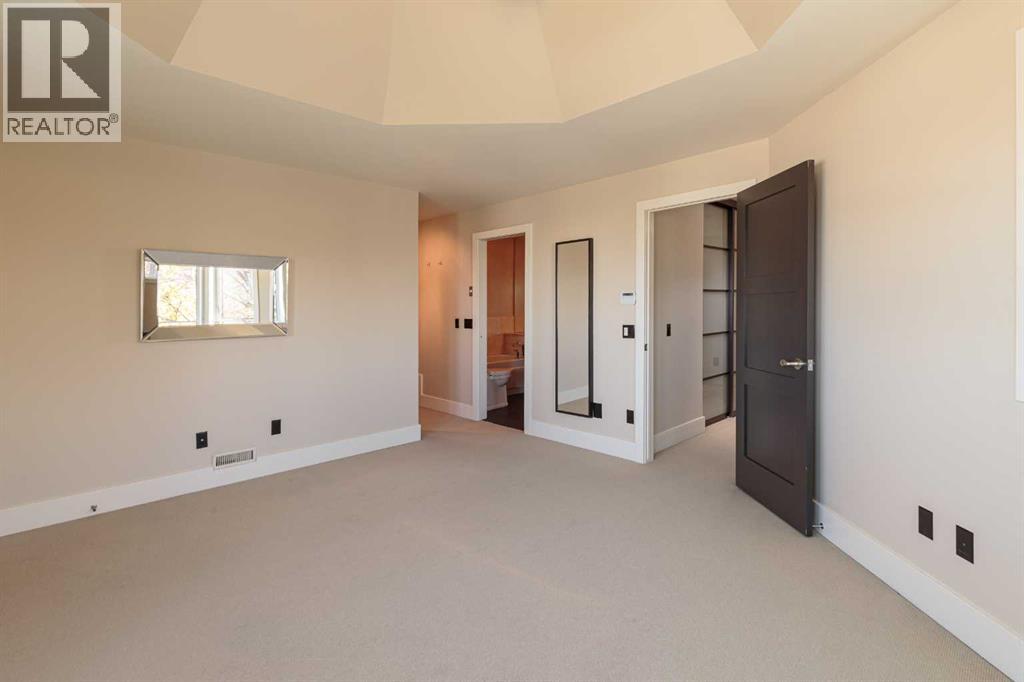 1425 Colborne Crescent Sw Property Photo 23