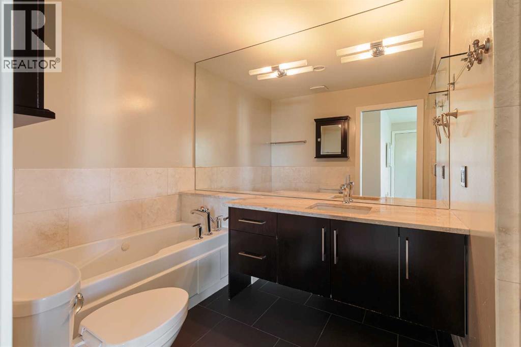 1425 Colborne Crescent Sw Property Photo 27