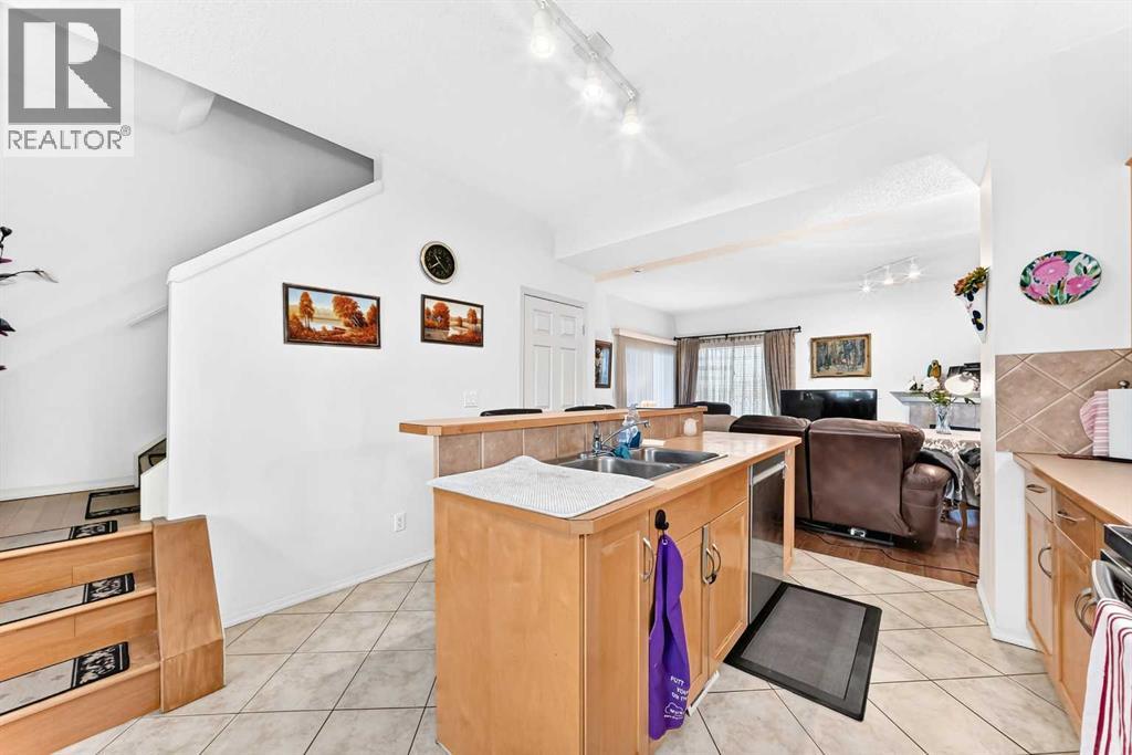 227 Bridlewood View Sw Property Photo 9