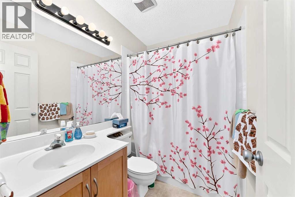 227 Bridlewood View Sw Property Photo 28