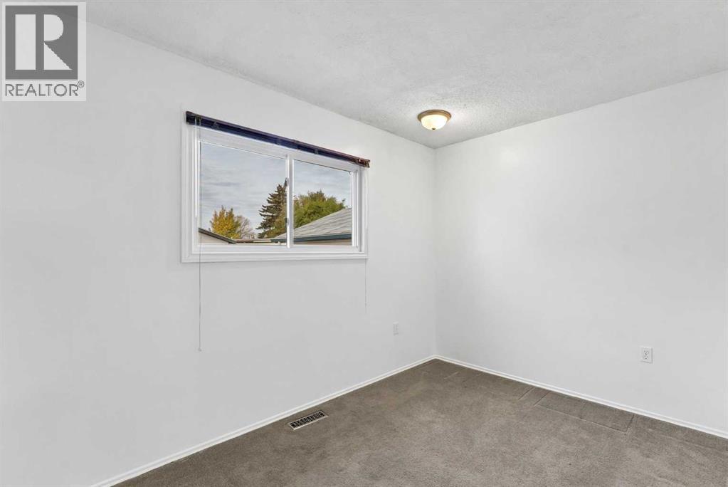 2158 7 Avenue Ne Property Photo 22