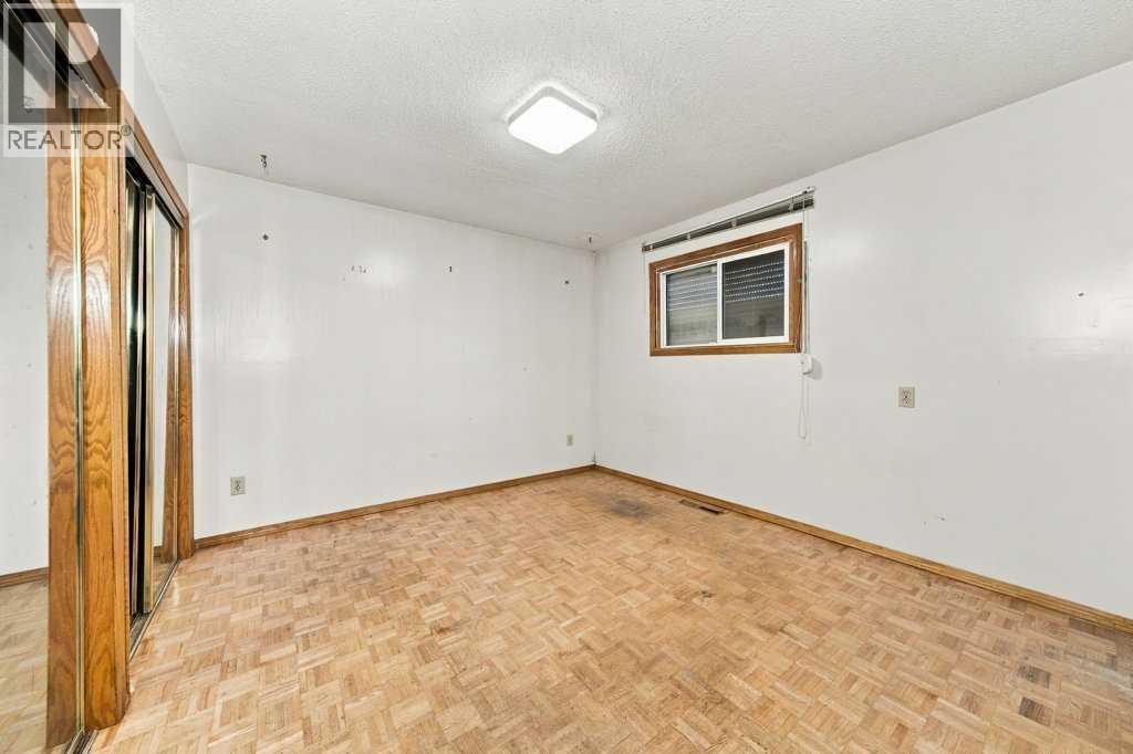 8528 Bowglen Road Nw Property Photo 12