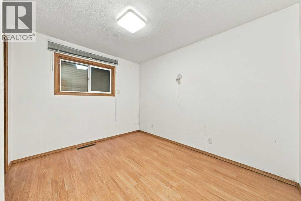 8528 Bowglen Road Nw Property Photo 13