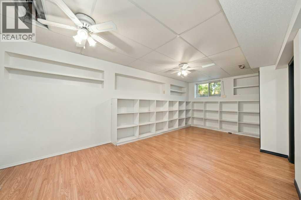 8528 Bowglen Road Nw Property Photo 16