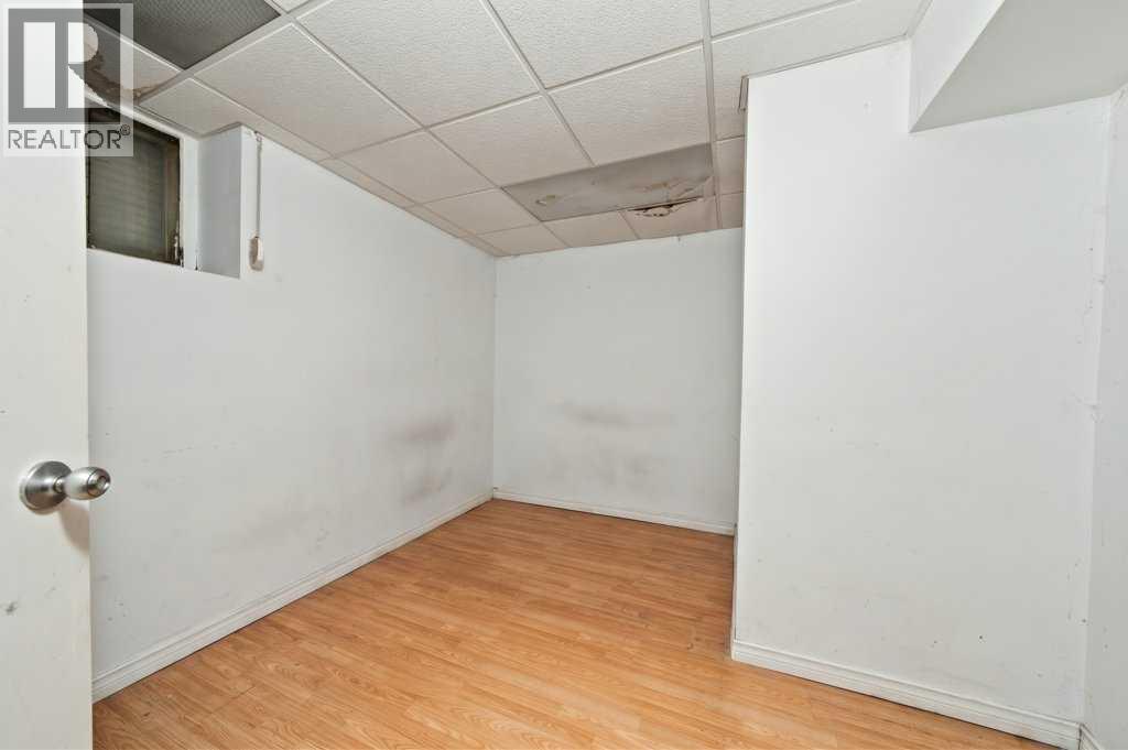 8528 Bowglen Road Nw Property Photo 18