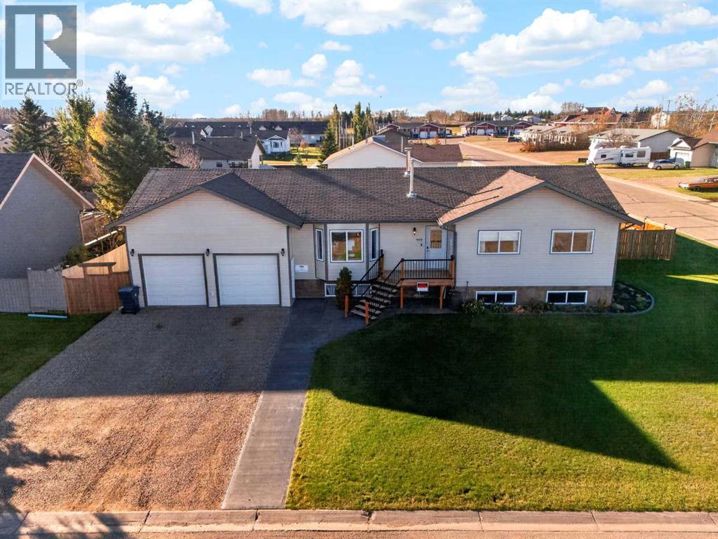 9210 101 Street Property Photo 9