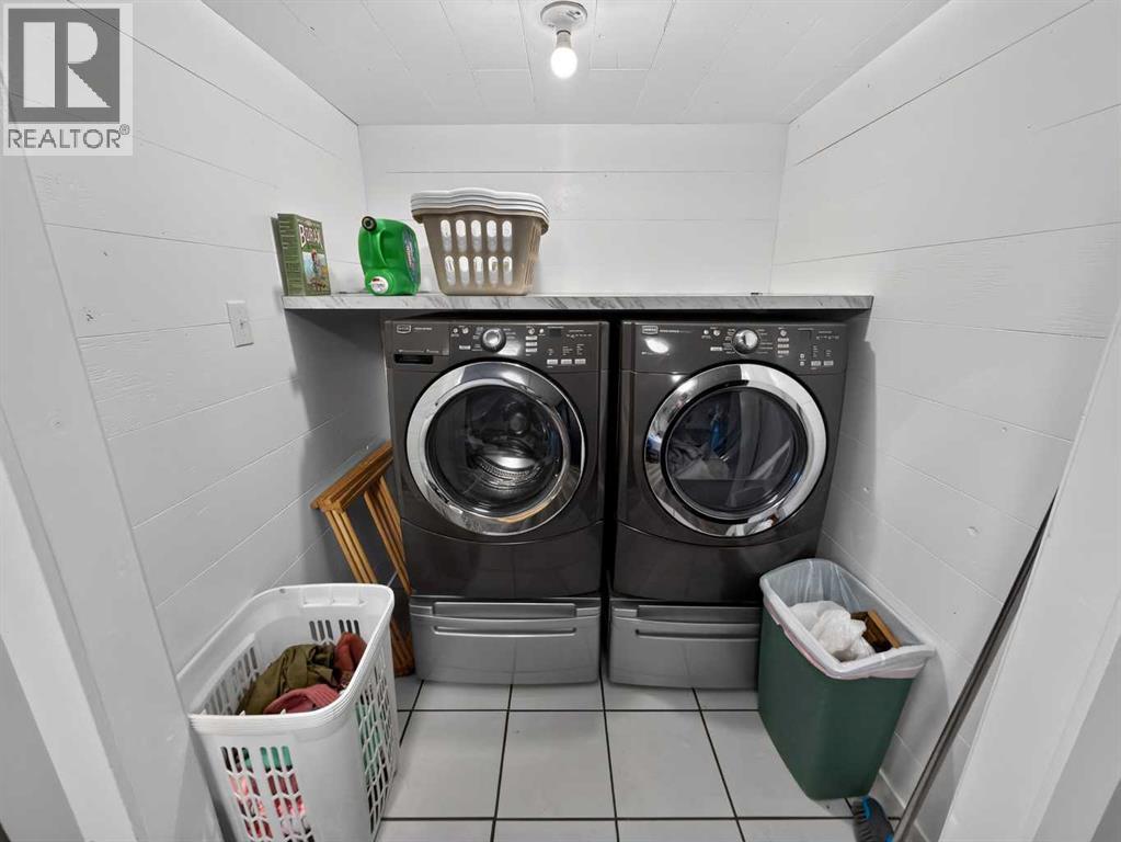 9210 101 Street Property Photo 22