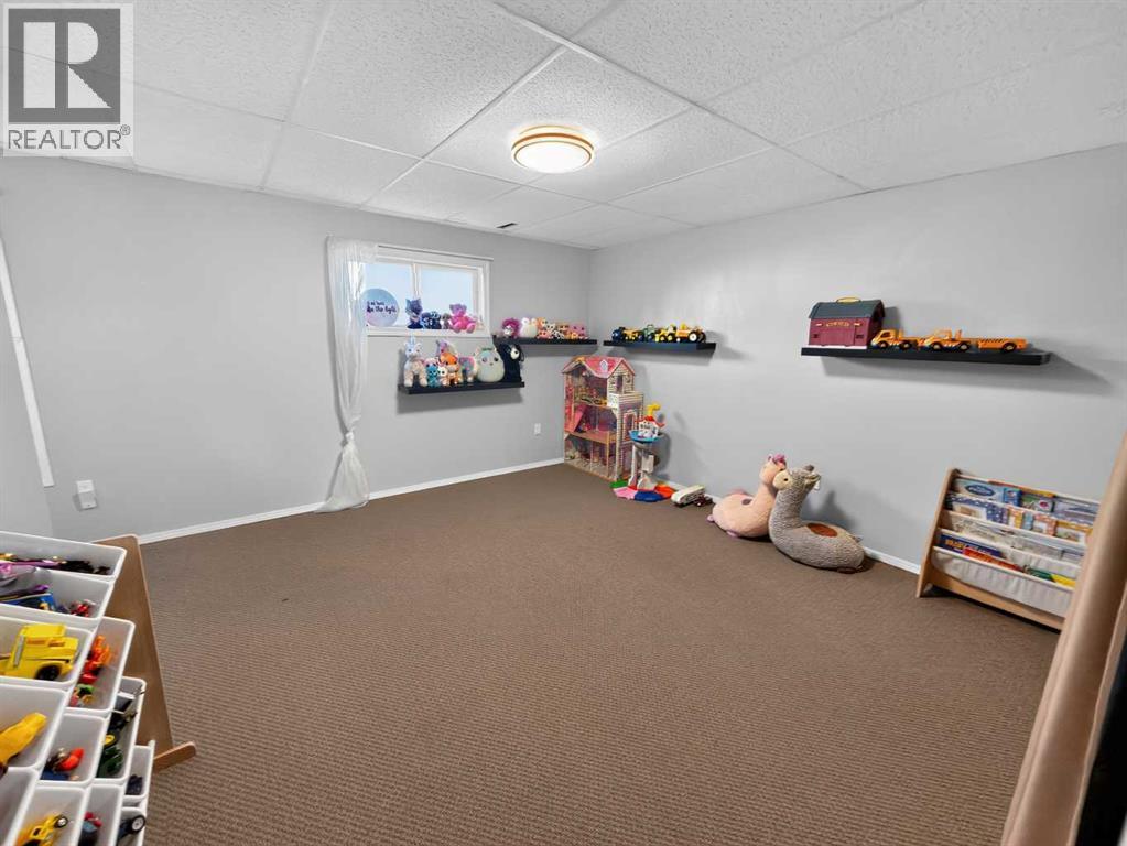 9210 101 Street Property Photo 26