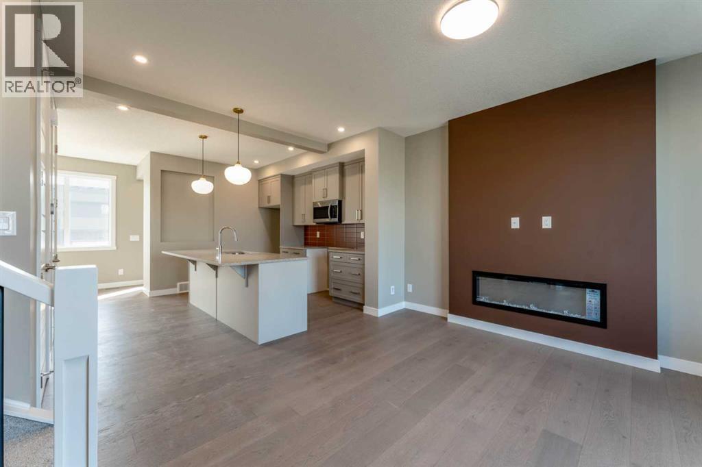 279 Waterford Heights Property Photo 3