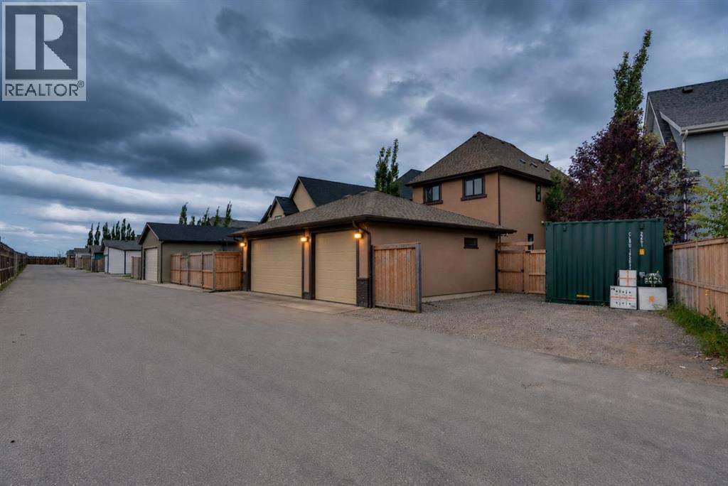 360 Marquis Heights Se Property Photo 1