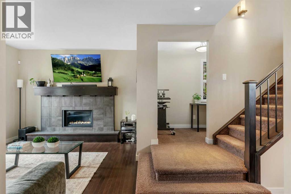 360 Marquis Heights Se Property Photo 5