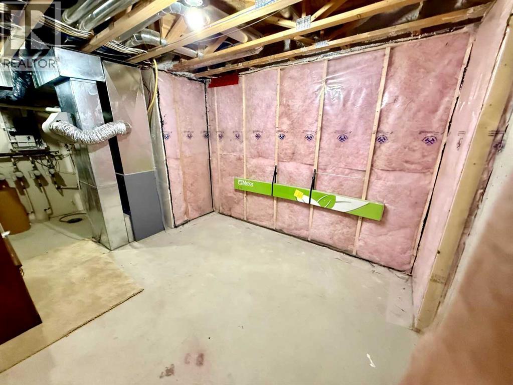 913 Evanston Square Nw Property Photo 29