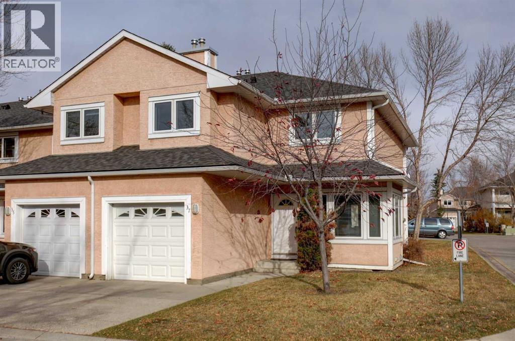 388 Sandarac Drive Northwest Property Photo 1