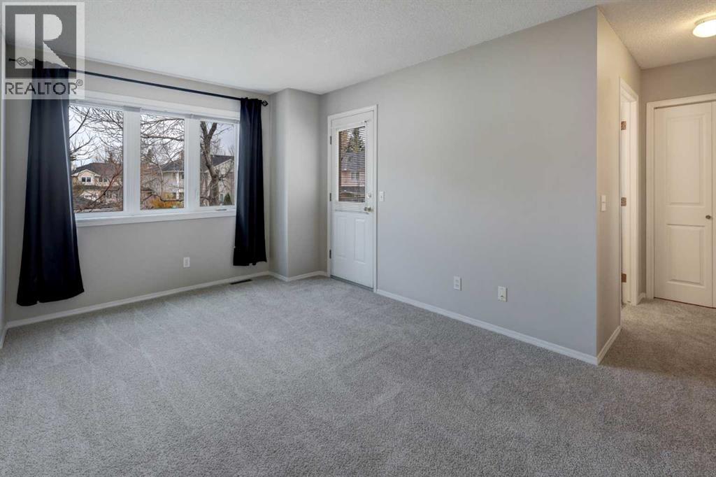388 Sandarac Drive Northwest Property Photo 14