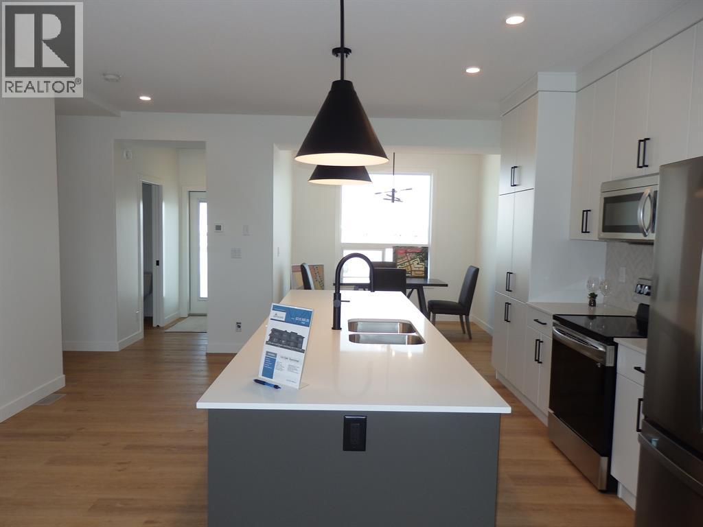 67 Inglis Crescent Property Photo 8