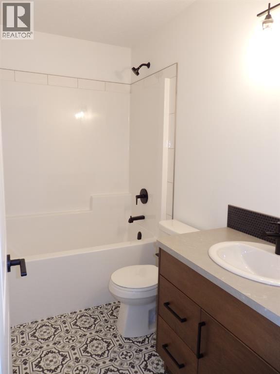 67 Inglis Crescent Property Photo 23