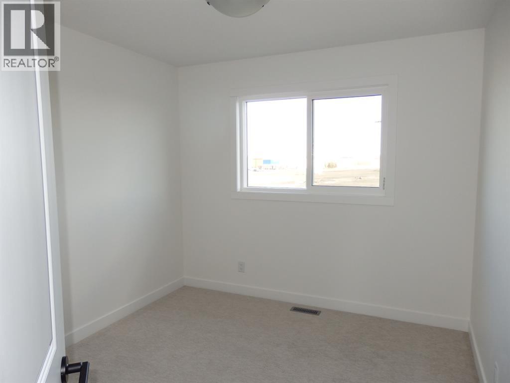 67 Inglis Crescent Property Photo 24