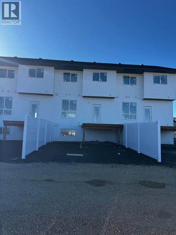 67 Inglis Crescent Property Photo 32
