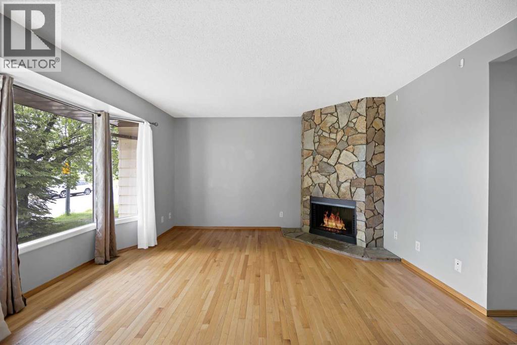 56 Templeridge Crescent Ne Property Photo 13