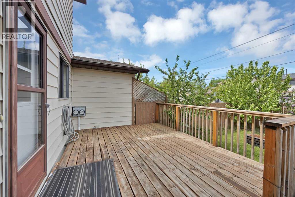 56 Templeridge Crescent Ne Property Photo 33