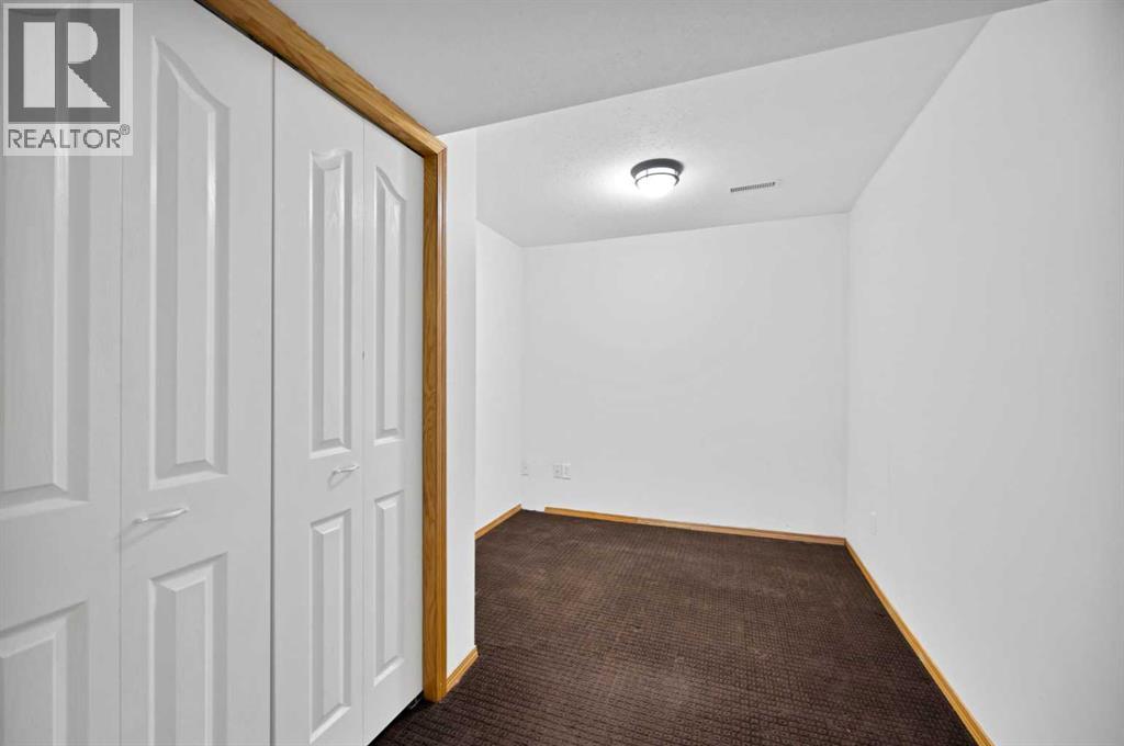 56 Templeridge Crescent Ne Property Photo 37