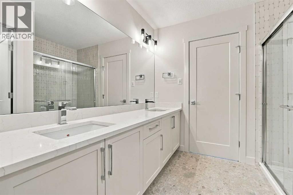 111 Heritage Manor Property Photo 25