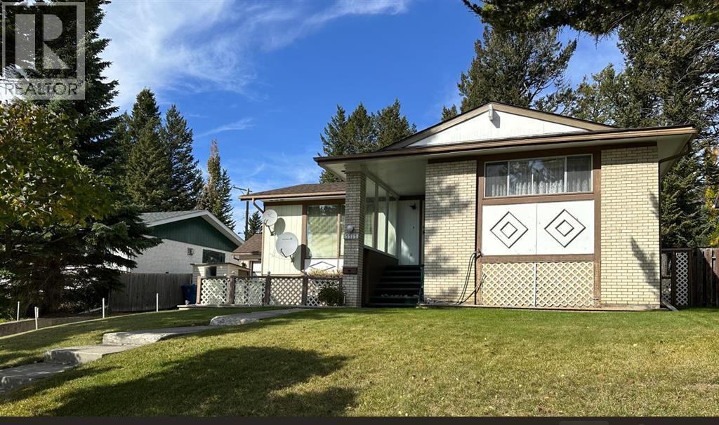 7717 28 Avenue Property Photo 2