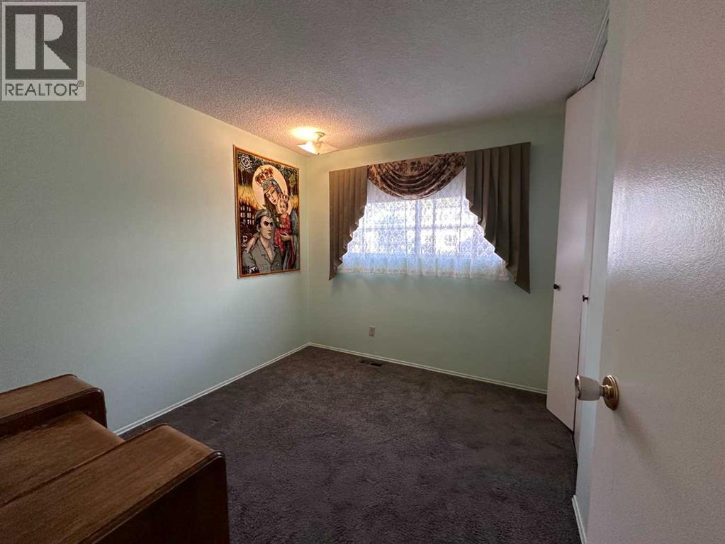 7717 28 Avenue Property Photo 8