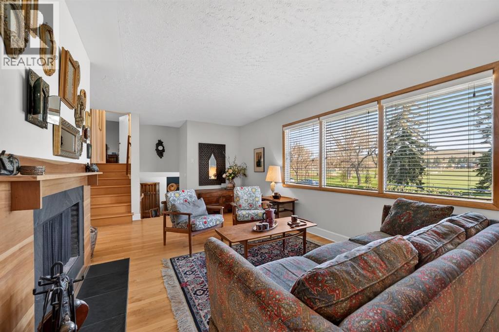 3811 24 Street Nw Property Photo 10