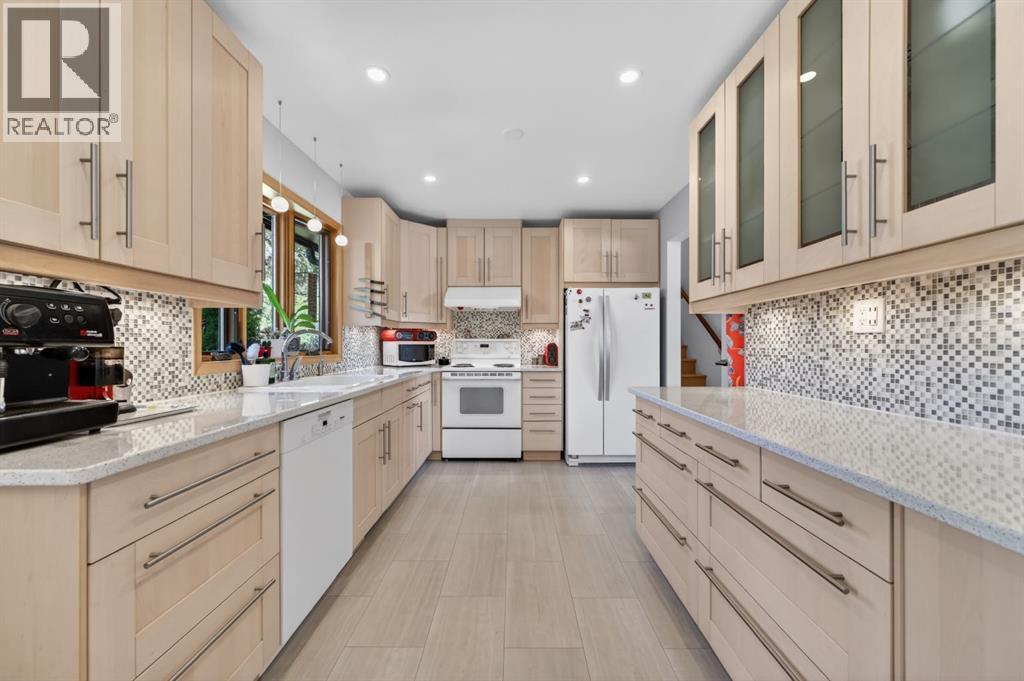 3811 24 Street Nw Property Photo 15
