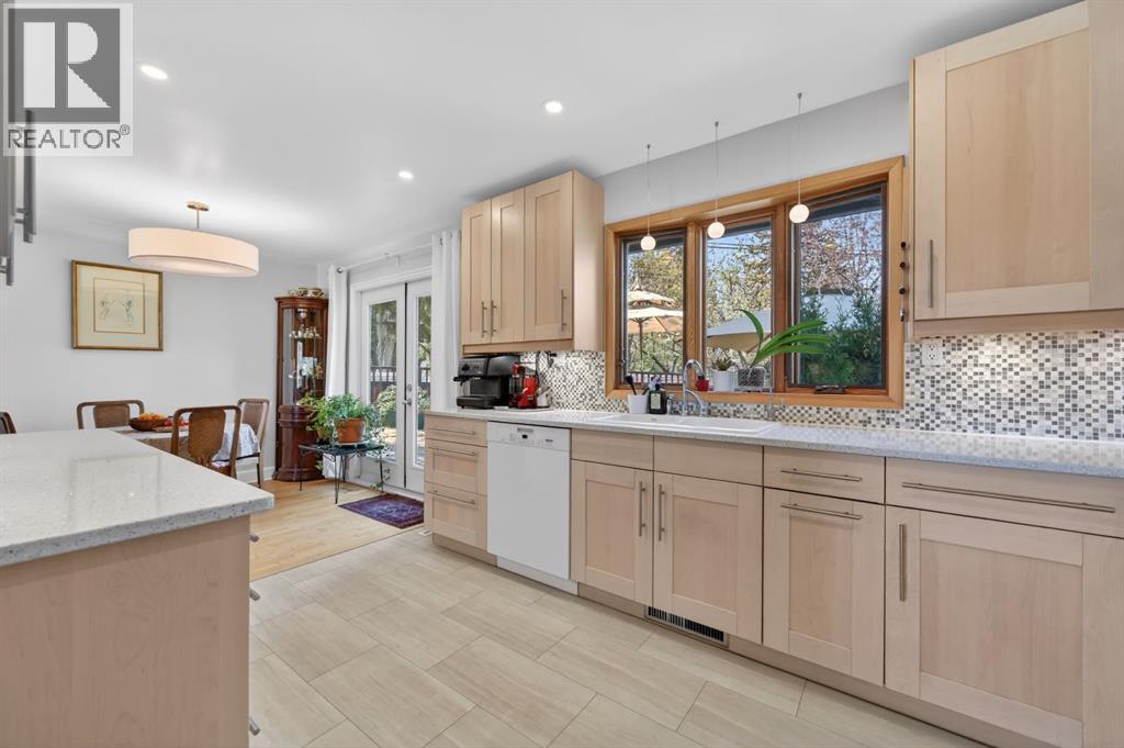 3811 24 Street Nw Property Photo 17