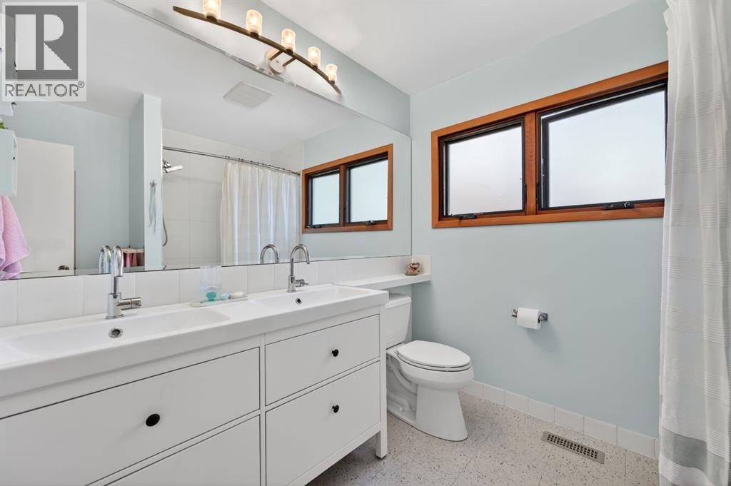 3811 24 Street Nw Property Photo 23