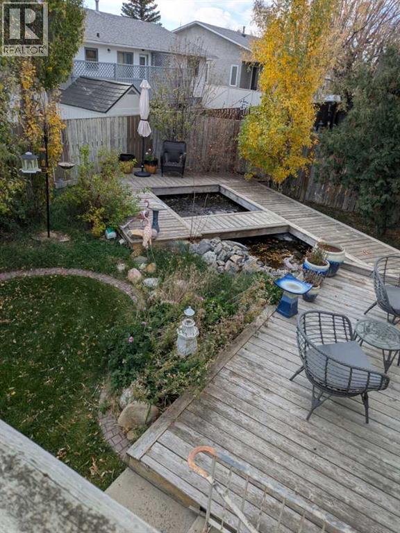 1009 22 Avenue Property Photo 2