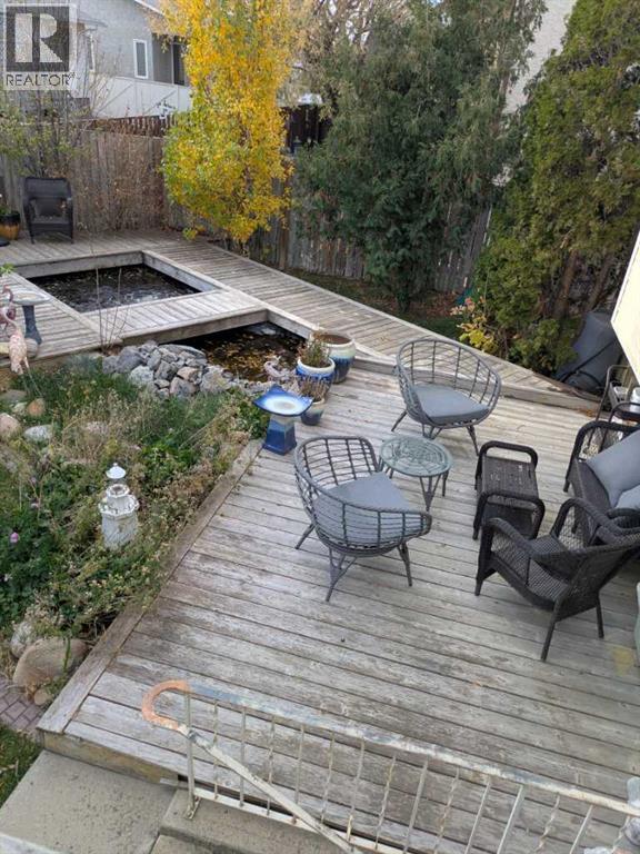 1009 22 Avenue Property Photo 3
