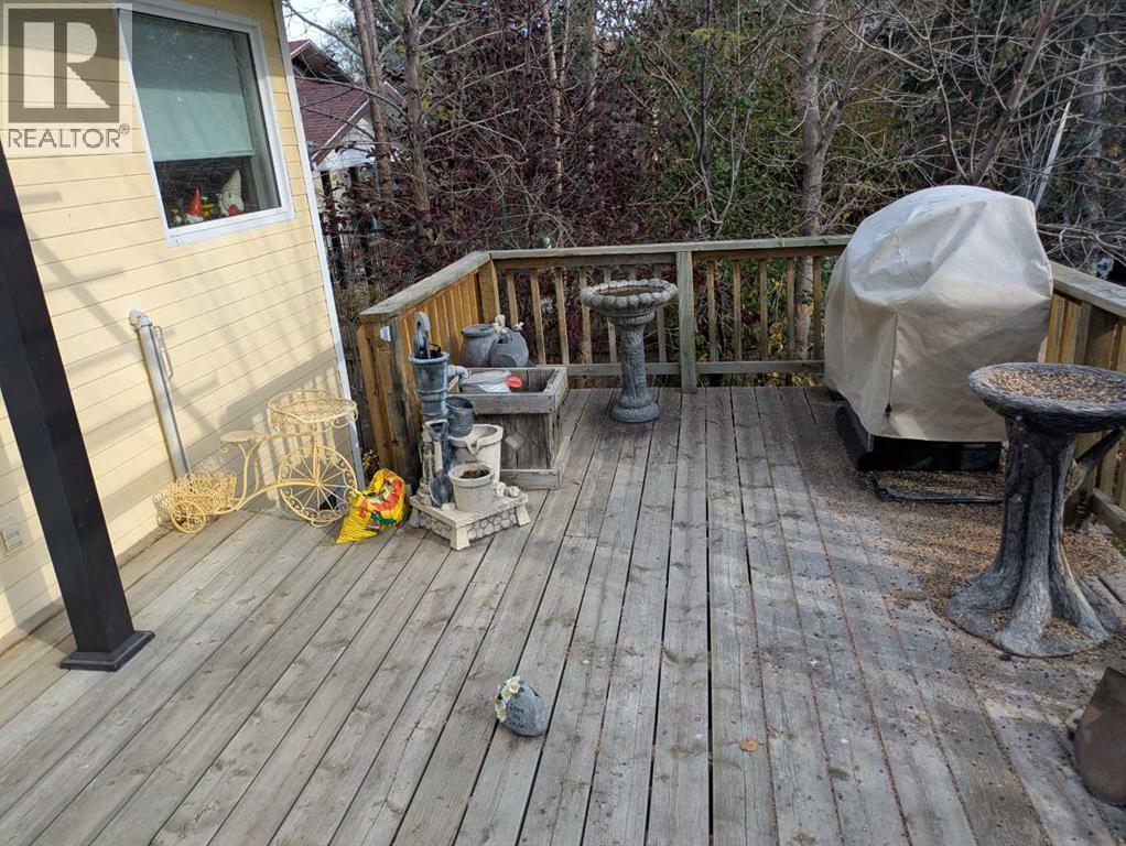 1009 22 Avenue Property Photo 5