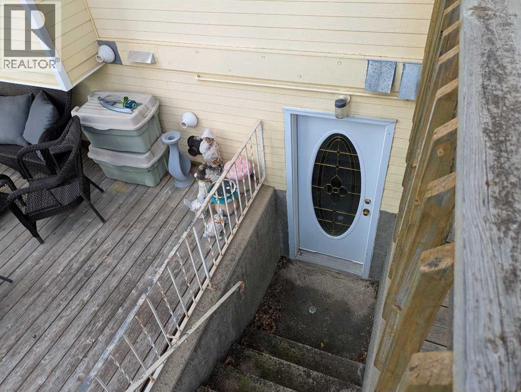 1009 22 Avenue Property Photo 7