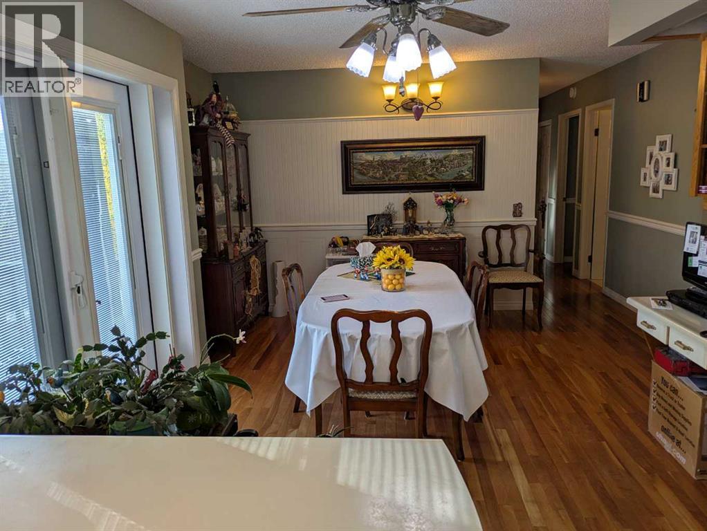 1009 22 Avenue Property Photo 17