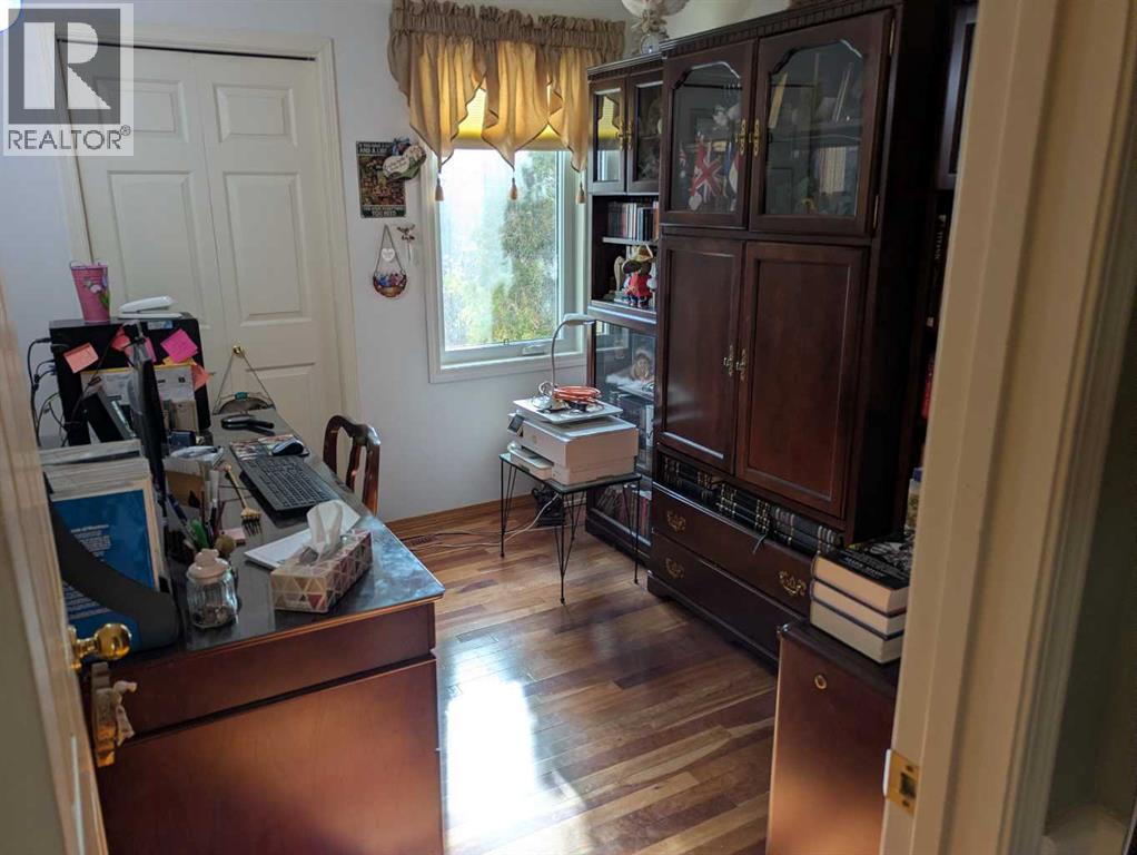 1009 22 Avenue Property Photo 21