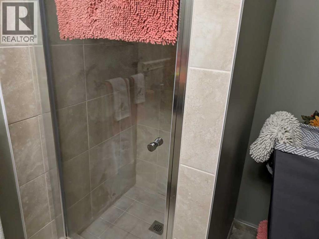 1009 22 Avenue Property Photo 31