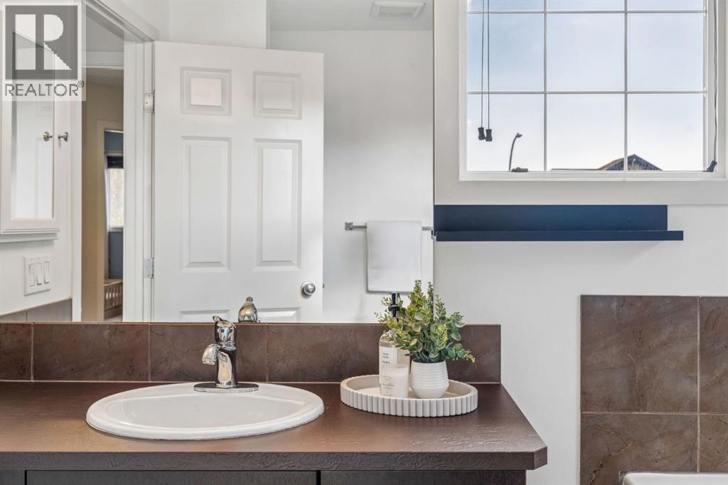 338 Sunset Common Property Photo 15