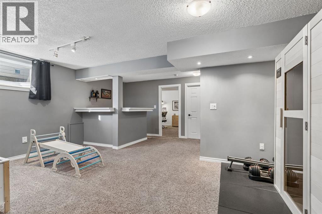 338 Sunset Common Property Photo 24