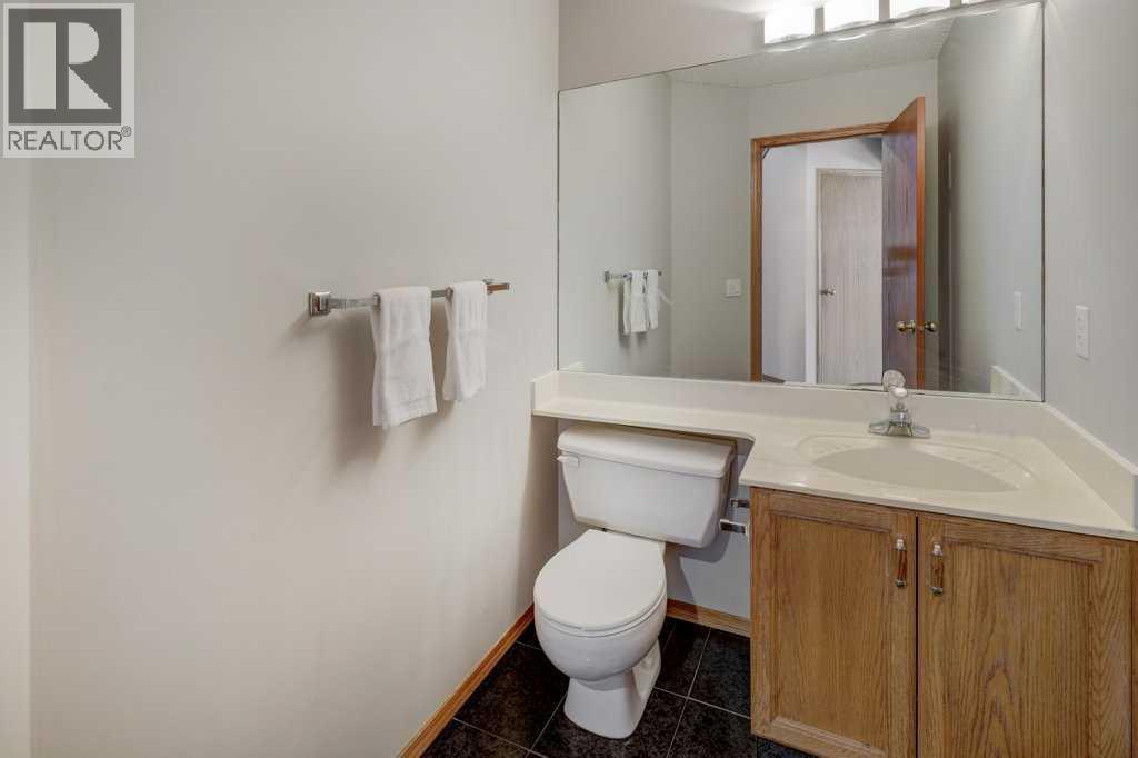 212 Riverview Close Se Property Photo 15