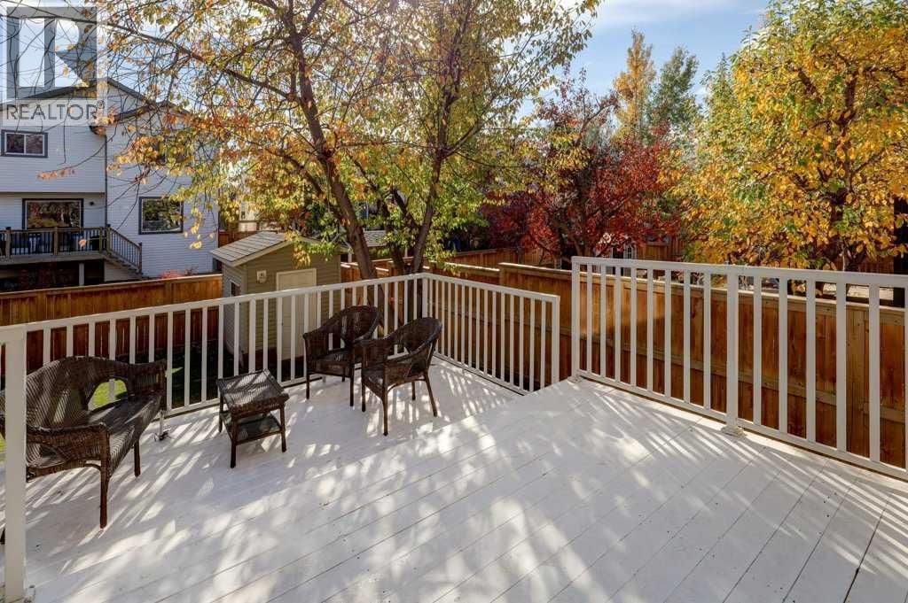 212 Riverview Close Se Property Photo 32