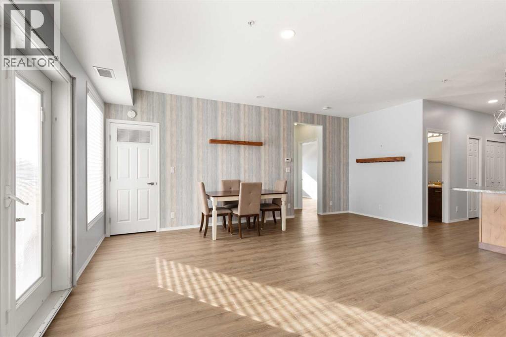 105 Main Street South Property Photo 15