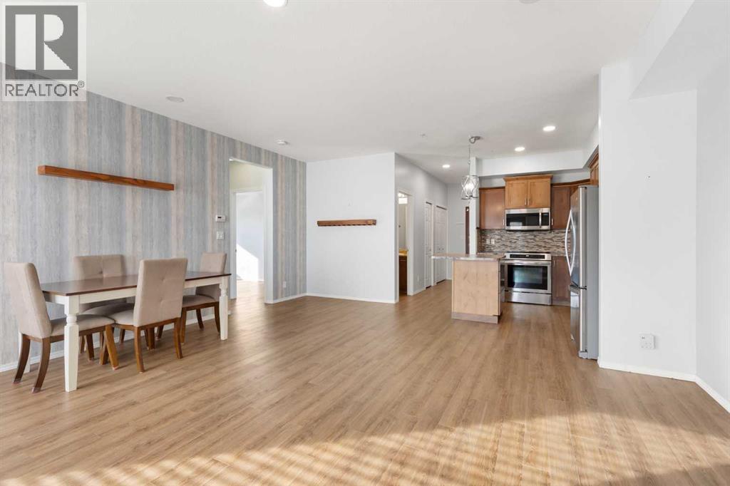 105 Main Street South Property Photo 16