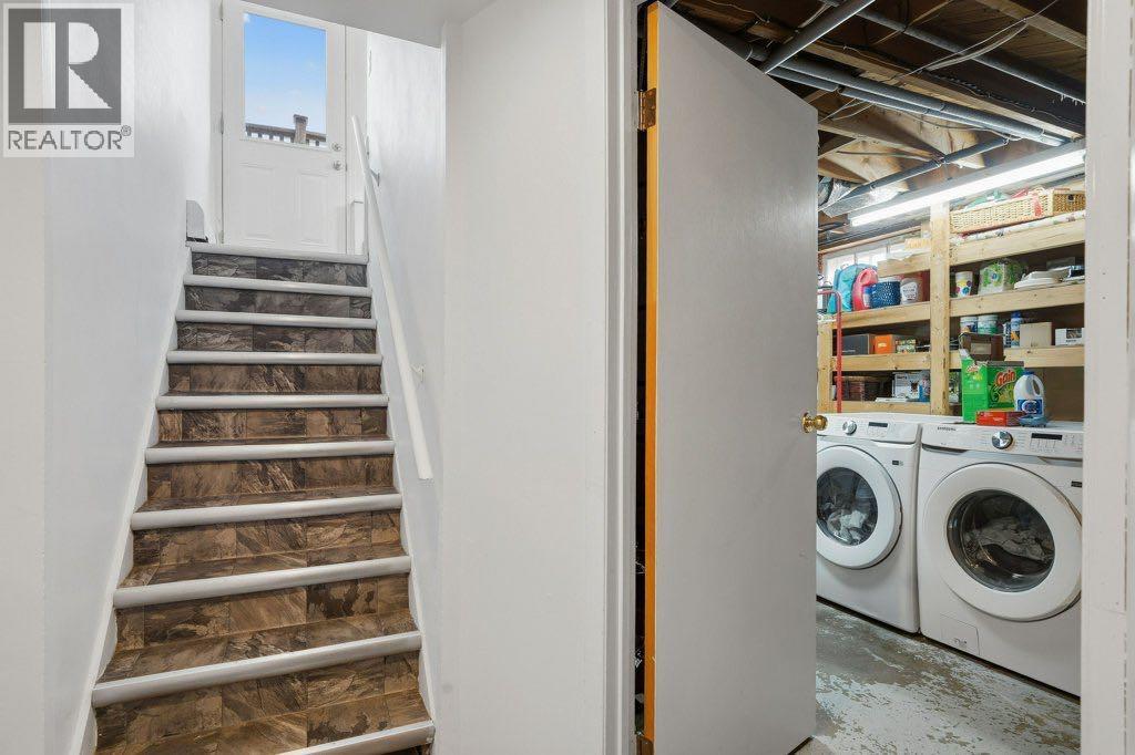 3239 Kenmare Crescent Sw Property Photo 23