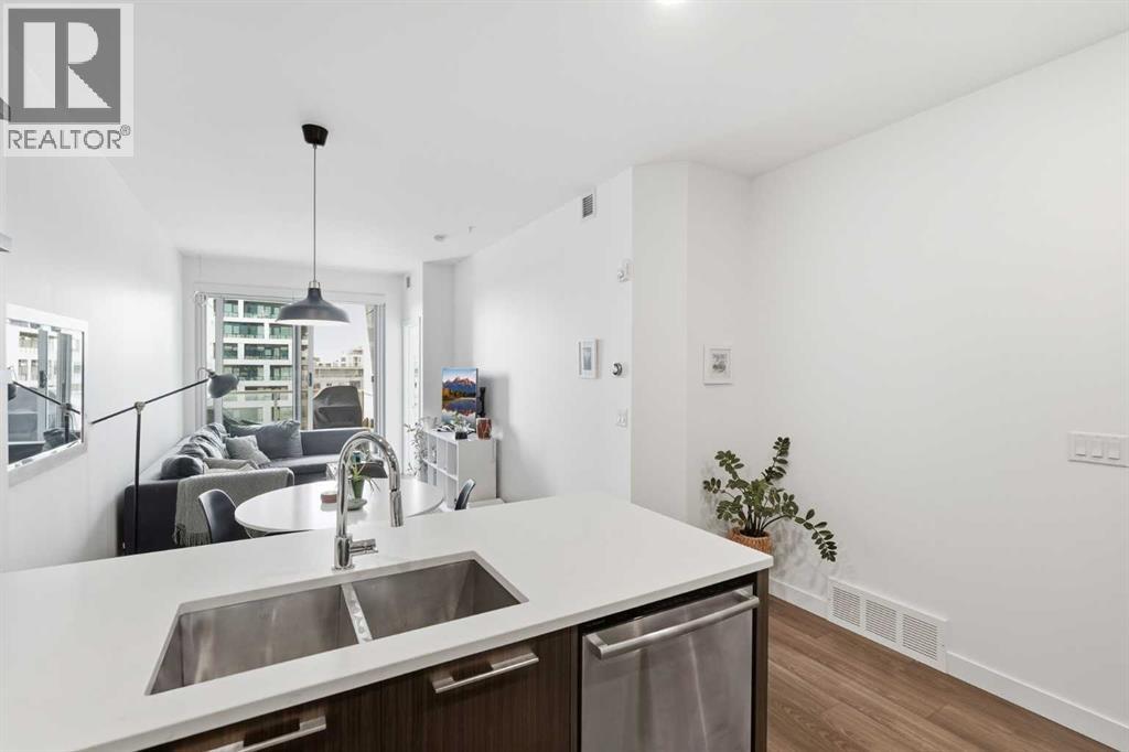 88 9 Street Northeast Property Photo 4